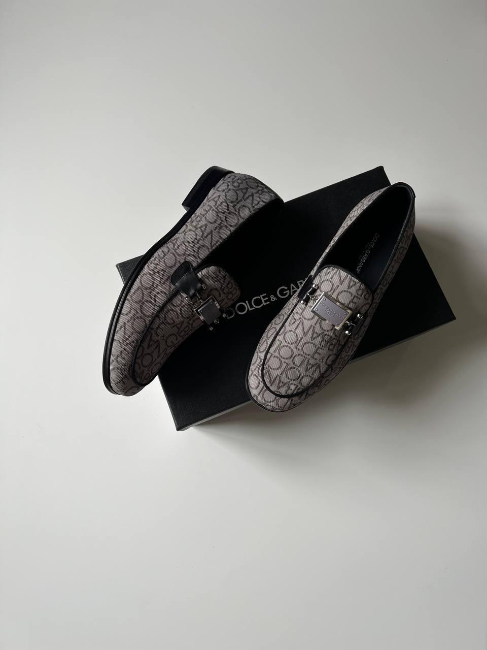 Dolce & Gabbana Logolu Jakarlı Mokasen Ayakkabı - Glimmer of Luxury