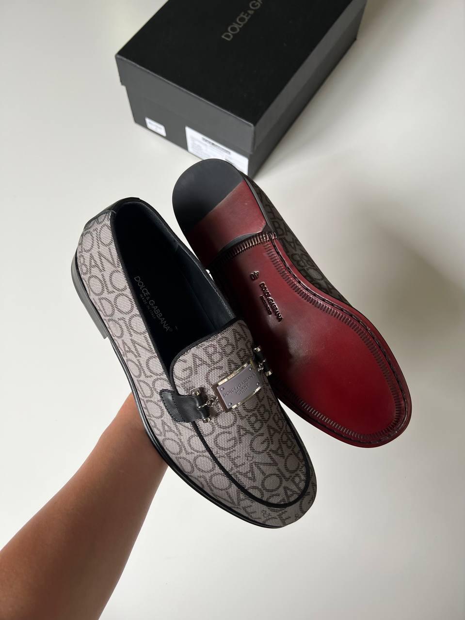 Dolce & Gabbana Logolu Jakarlı Mokasen Ayakkabı - Glimmer of Luxury