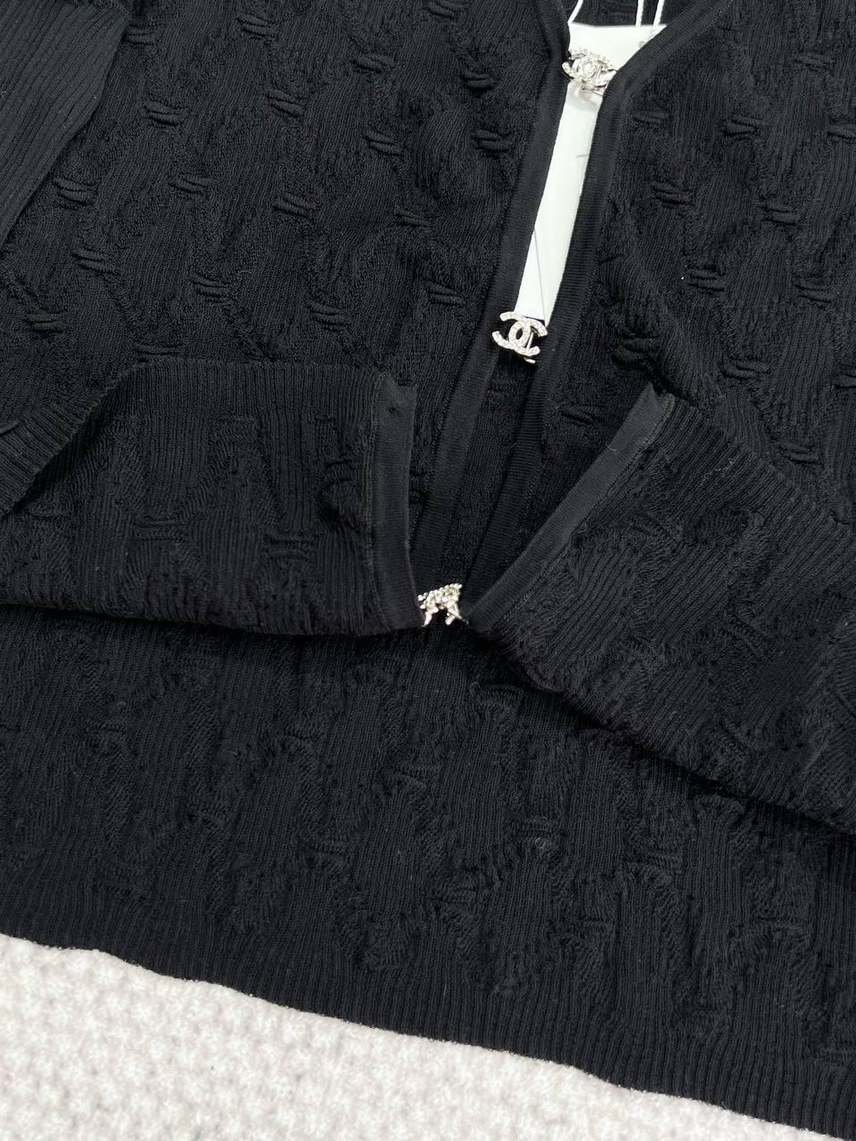 Chanel CC24A Zincir Kaşmir Yelek - Glimmer of Luxury