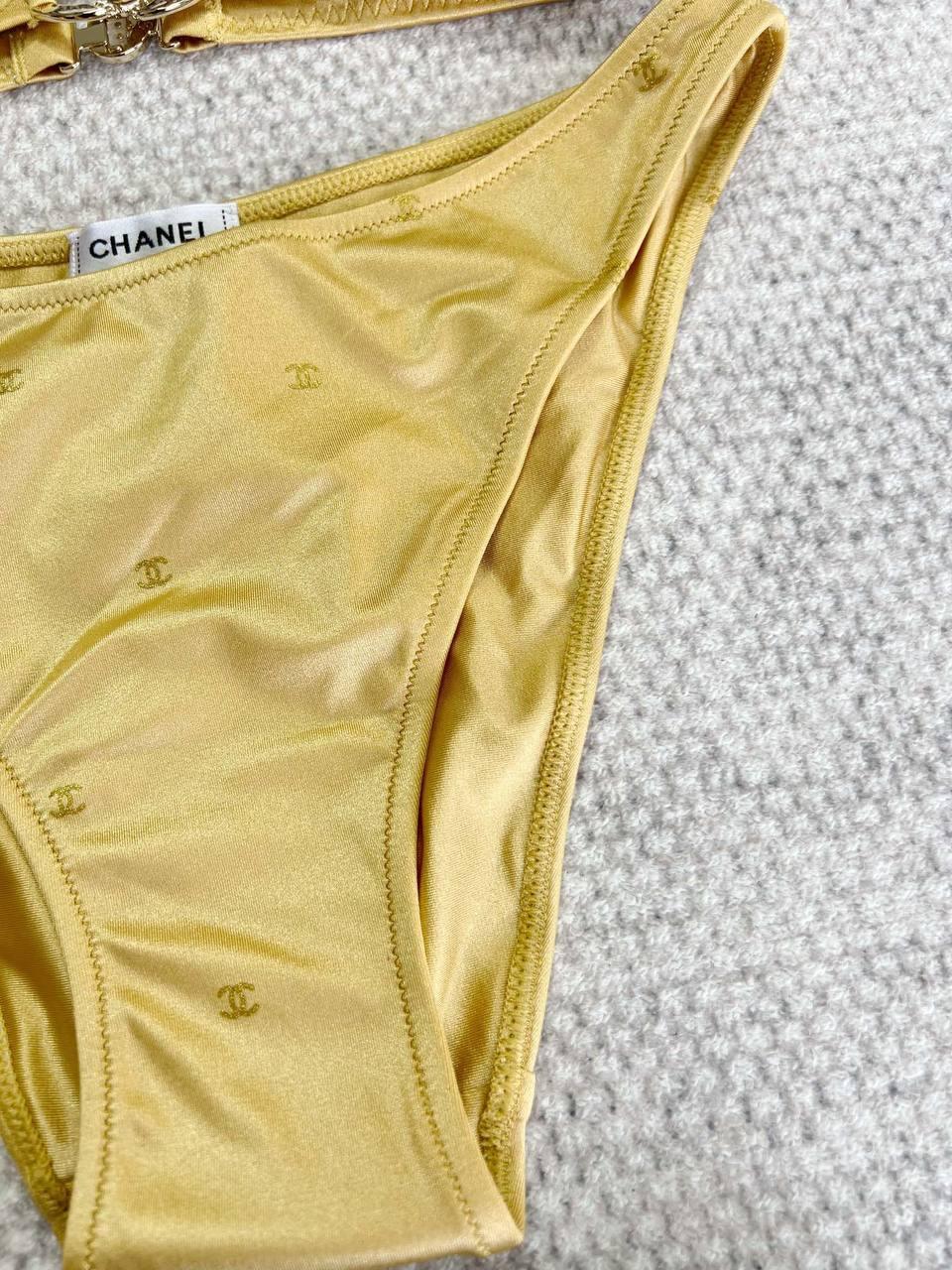 Chanel Altın Renk Mayo - Glimmer of Luxury