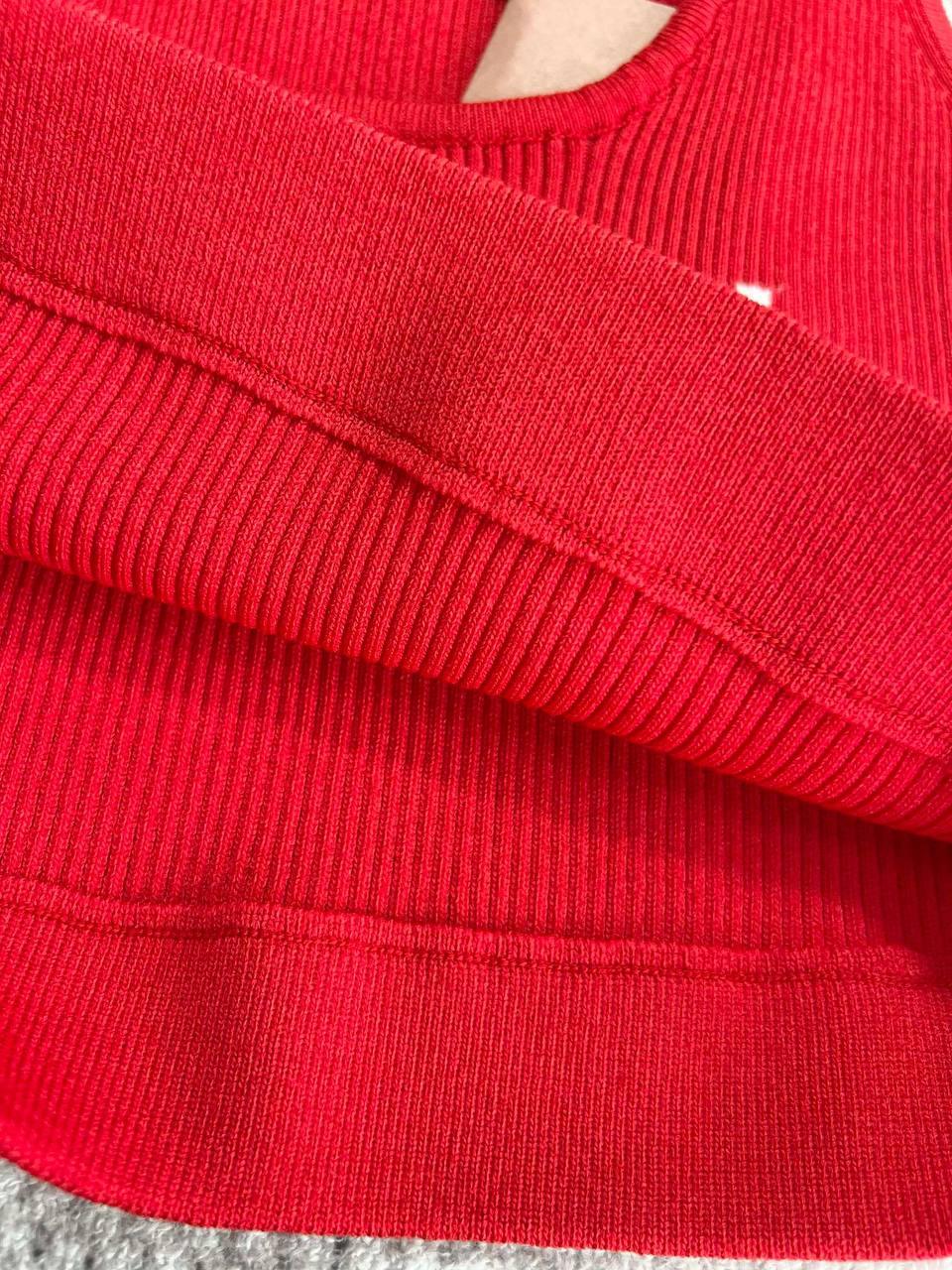 Miu Miu 24 Crop - Glimmer of Luxury