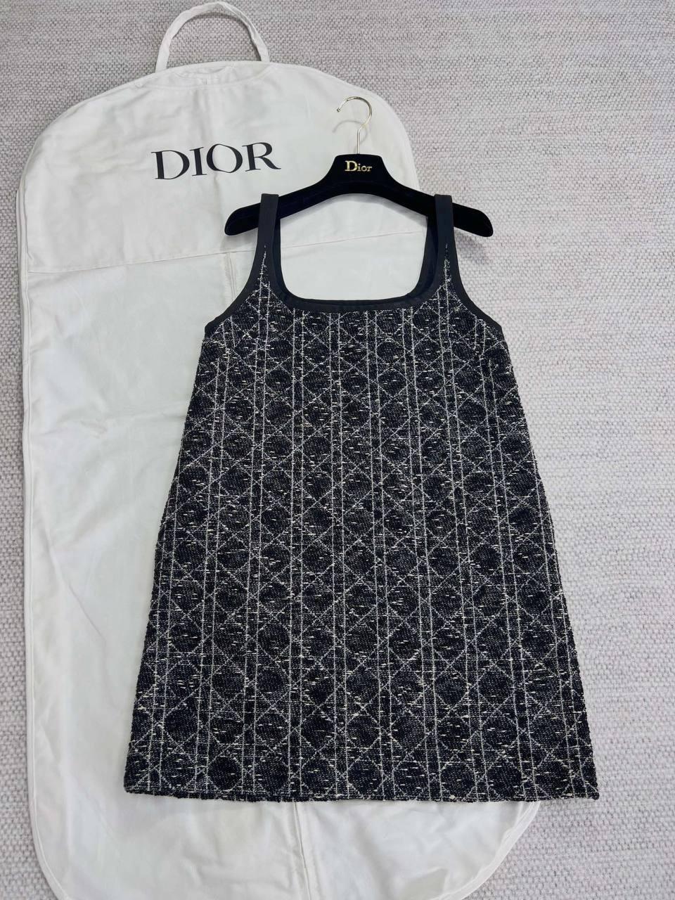 Dior Siyah Tüvit Midi Elbise - Glimmer of Luxury