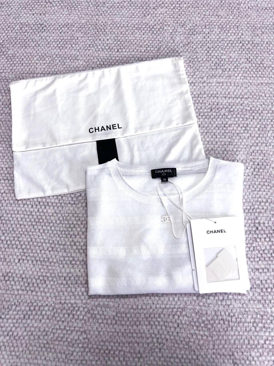 Chanel İpek Tişört S24 - Glimmer of Luxury