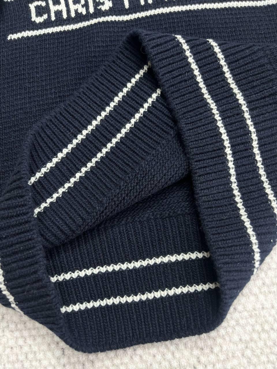 Christian Dior Kısa Kollu Kazak - Glimmer of Luxury