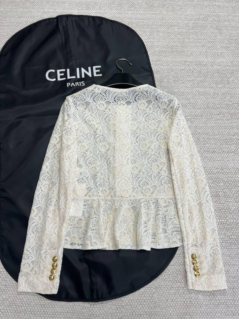 CELINE Arc de Triomphe Altın Tokalı Dantelli Siluet Ceket - Glimmer of Luxury