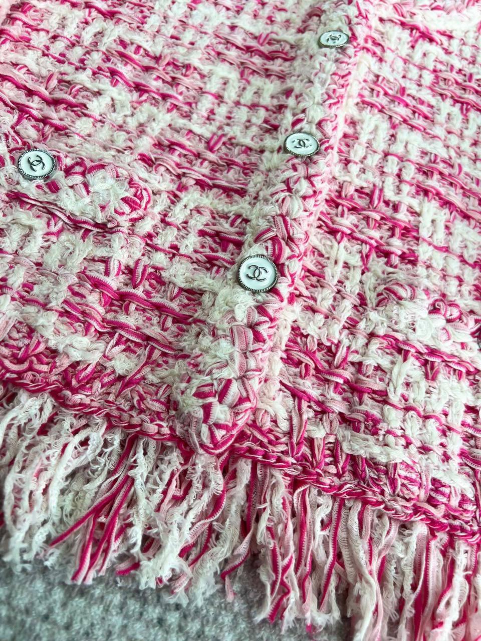 Chanel 24 Pembe Tüvit Ceket - Glimmer of Luxury