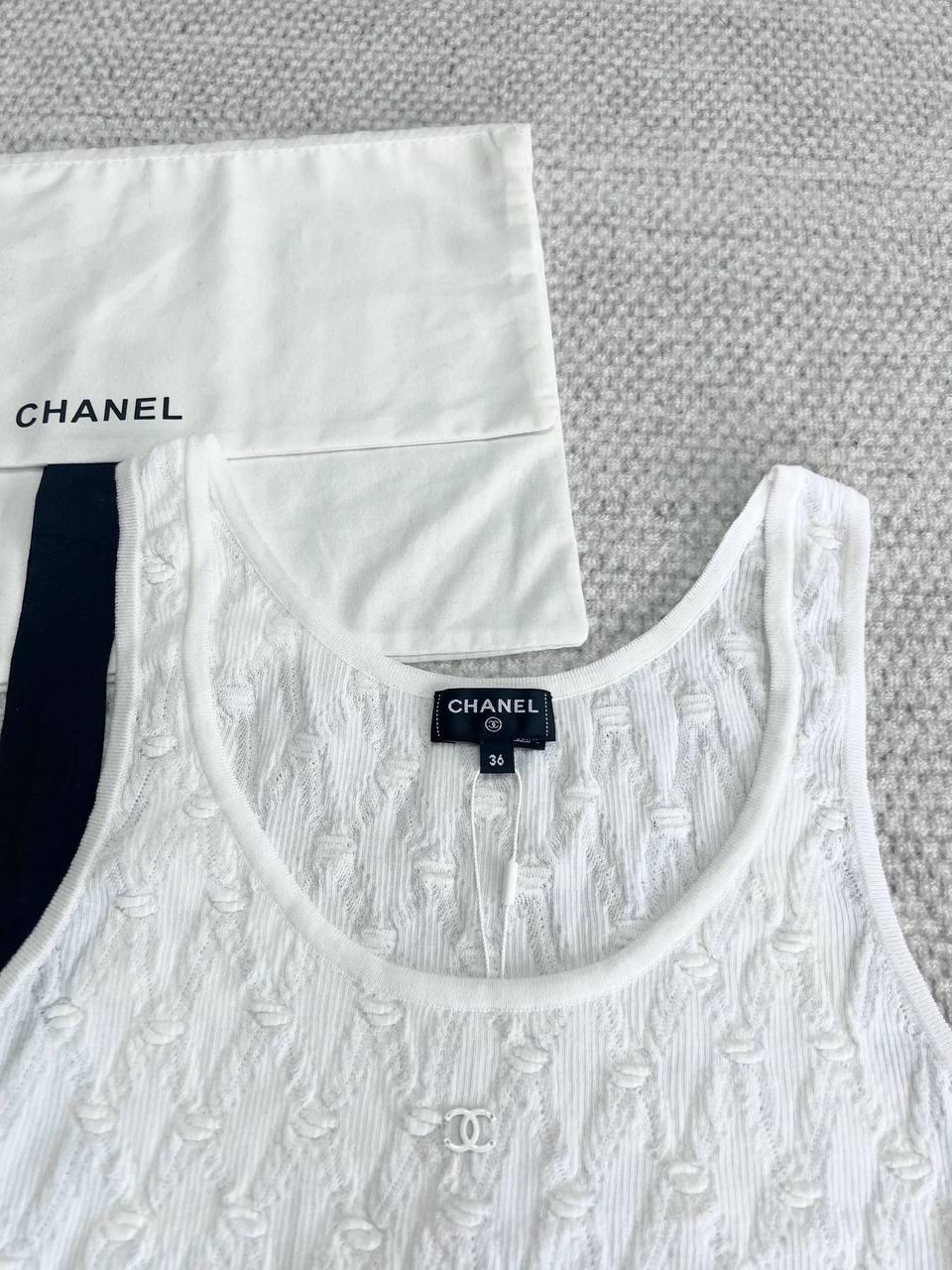 Chanel 2024 Beyaz Yaz Kolsuz Pamuklu Atlet - Glimmer of Luxury
