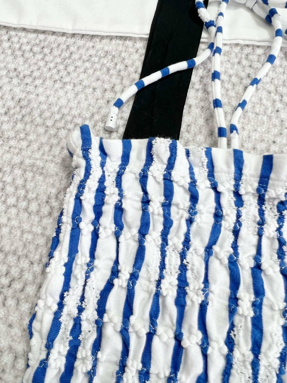 Chanel 24 Beyaz ve Açık Mavi Pamuklu Gömlek - Glimmer of Luxury