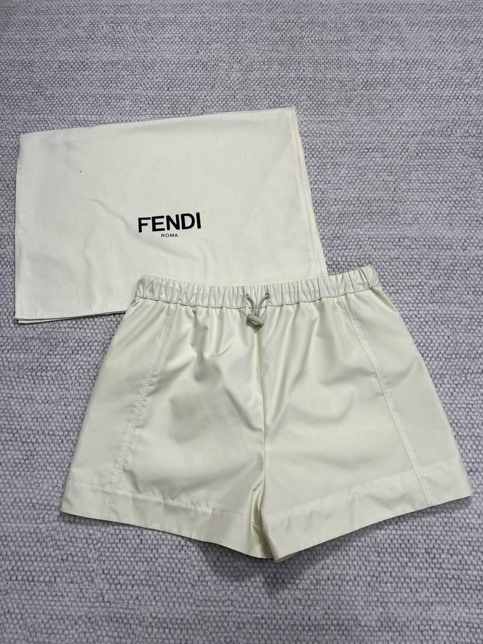 Fendi Naylon Şort - Glimmer of Luxury
