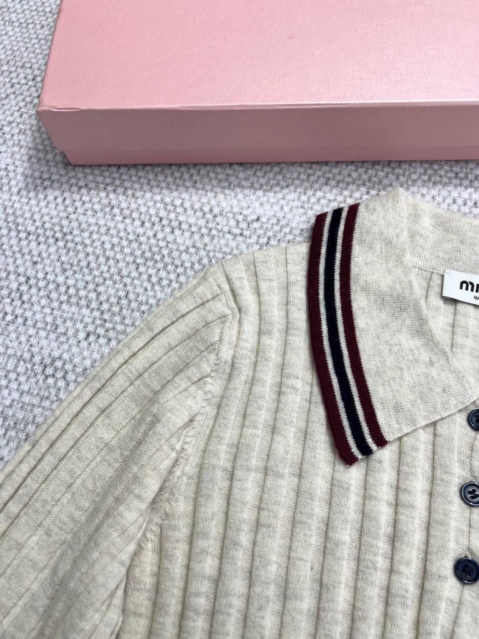Miu Miu Kaşmir Örme Polo Gömlek - Glimmer of Luxury