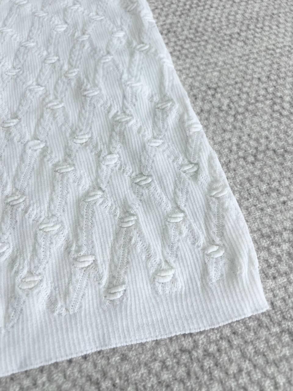 Chanel S24 Üst Beyaz - Glimmer of Luxury