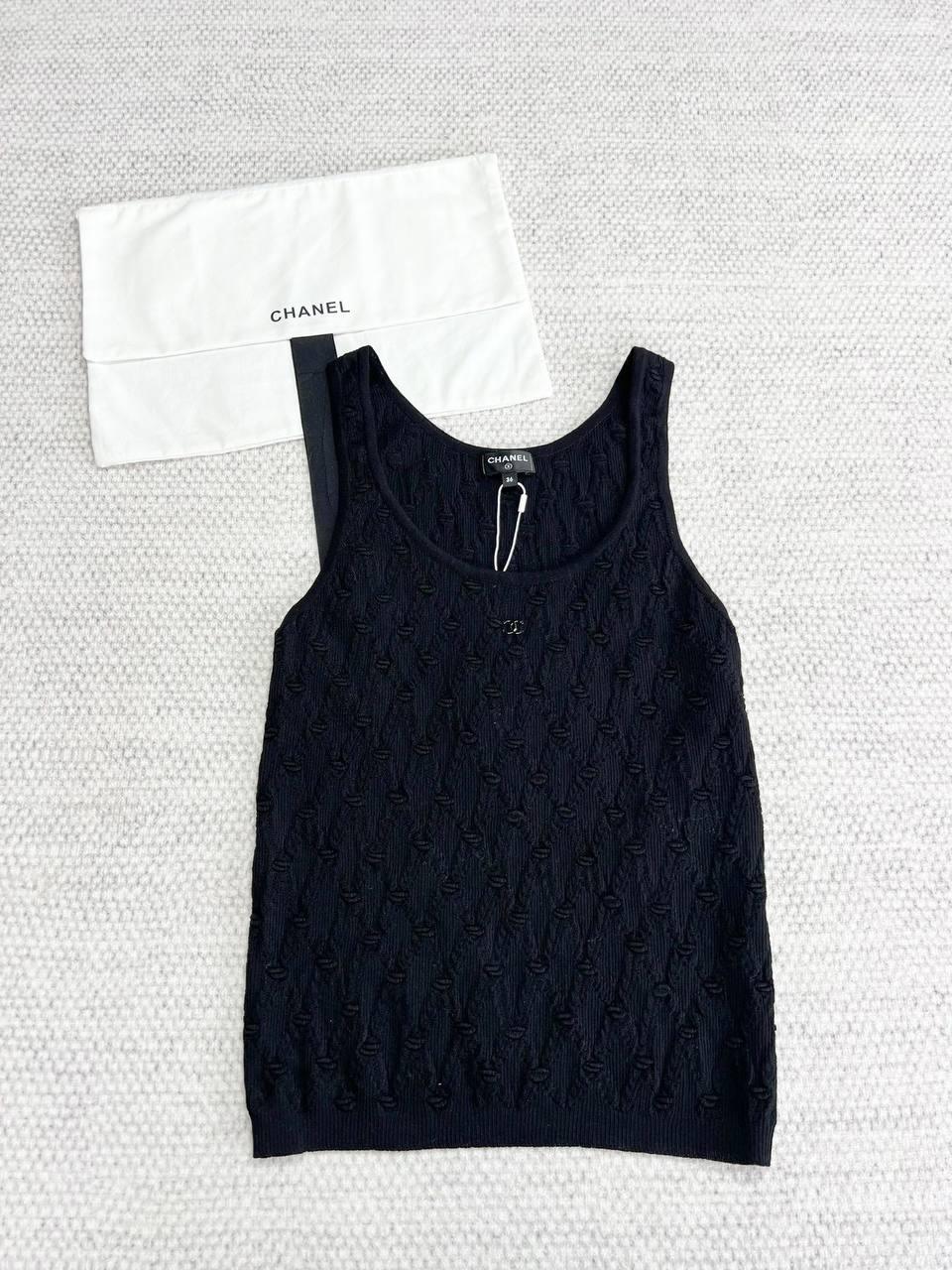 Chanel S24 Üst Siyah - Glimmer of Luxury