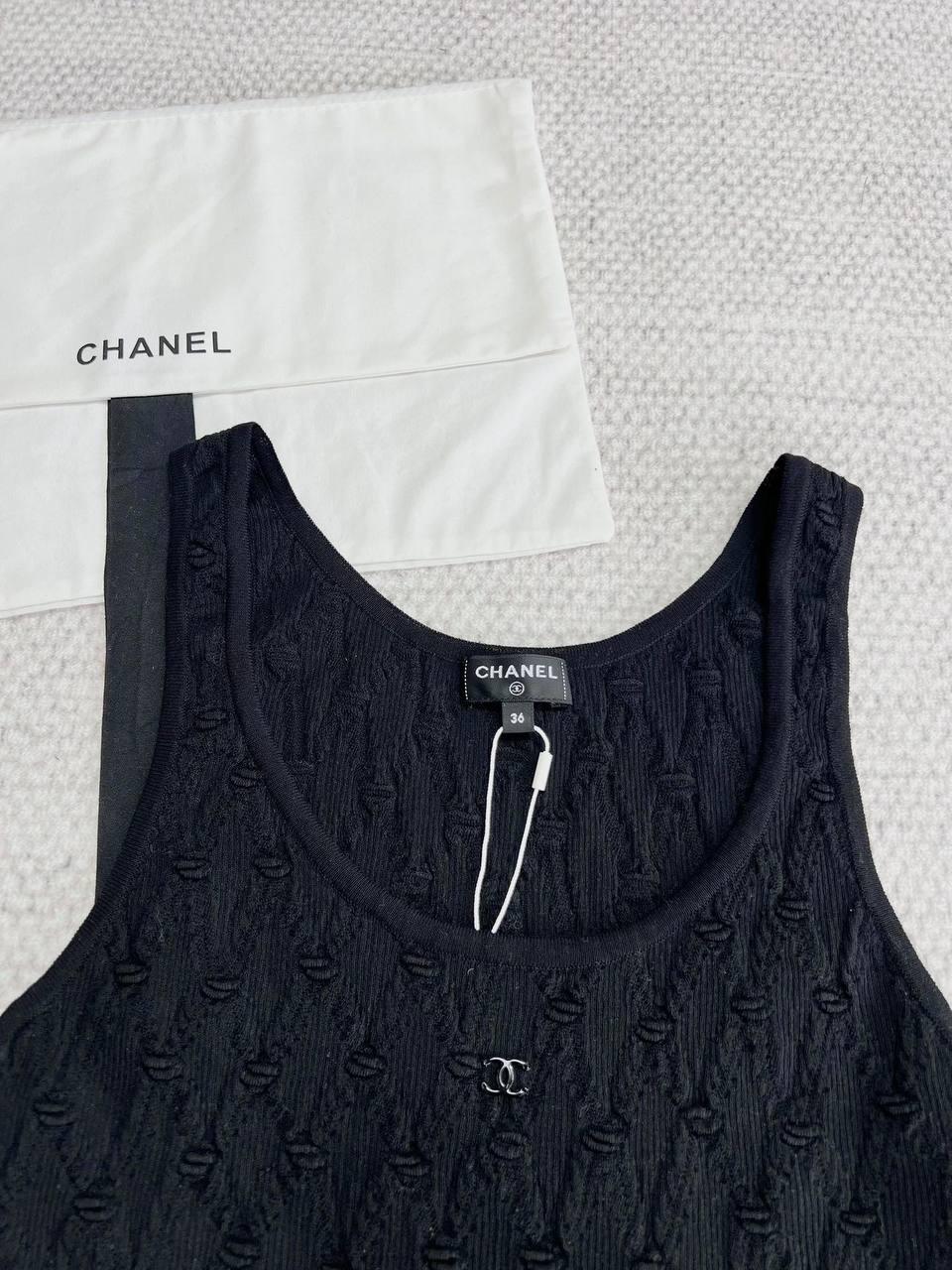 Chanel S24 Üst Siyah - Glimmer of Luxury