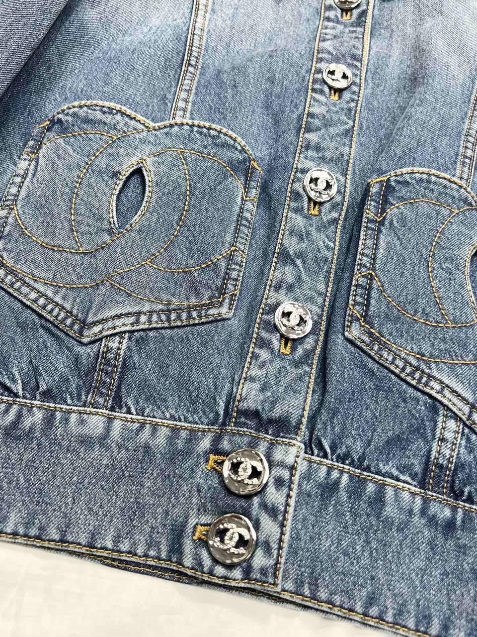 Chanel 24P Kot Ceket - Glimmer of Luxury