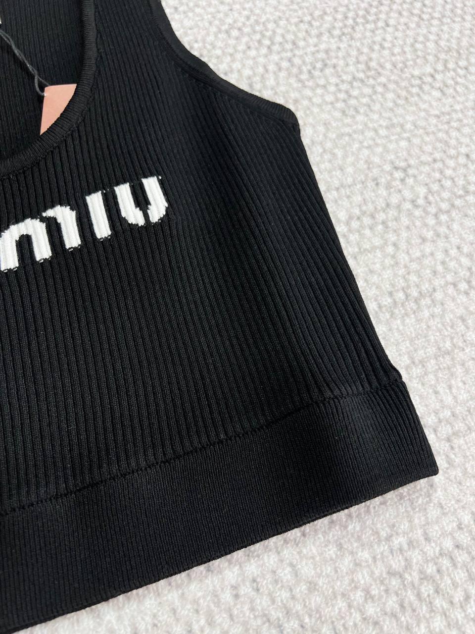 Miu Miu 24 Crop - Glimmer of Luxury