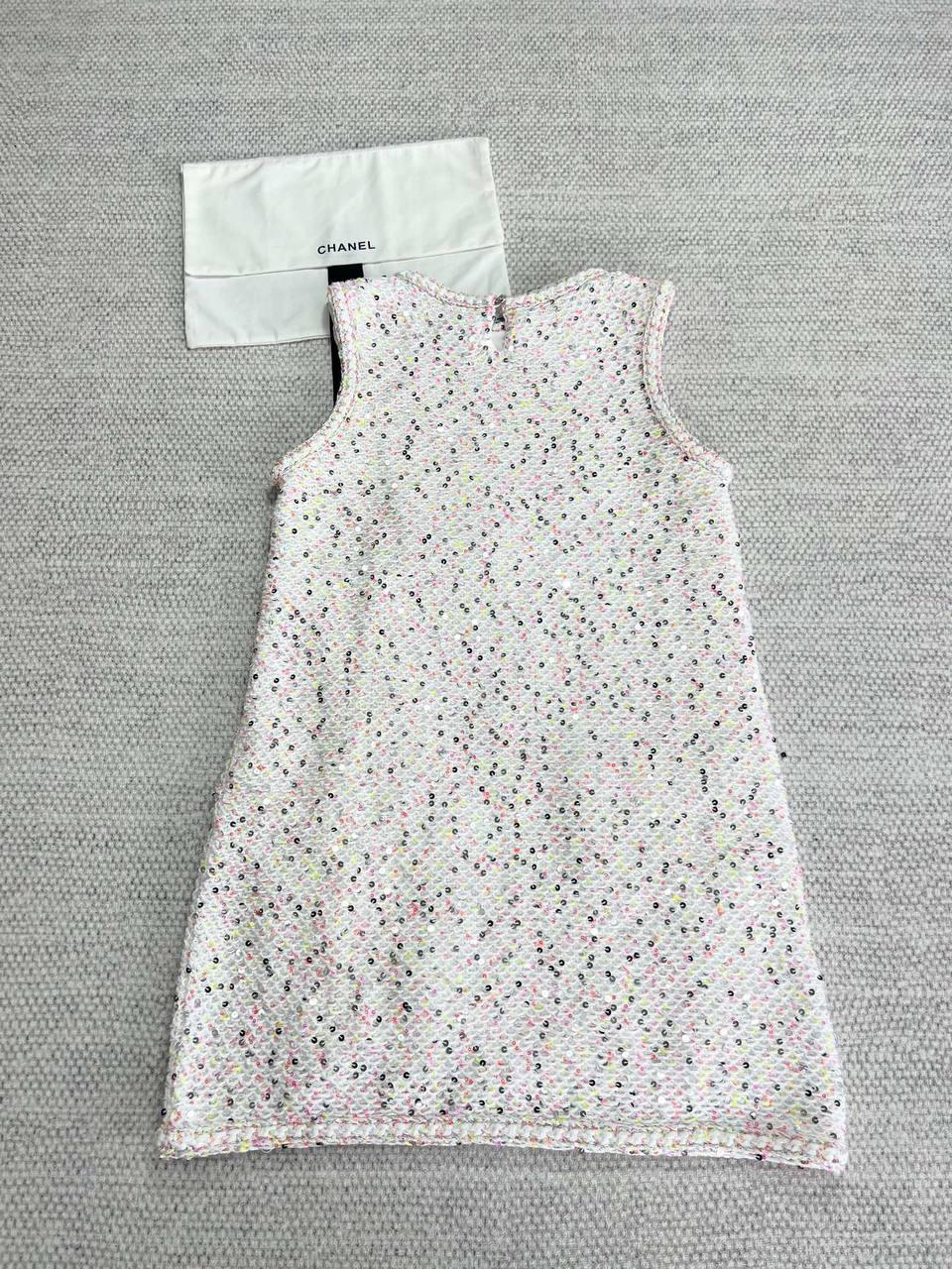 Chanel 24P Elbise - Glimmer of Luxury