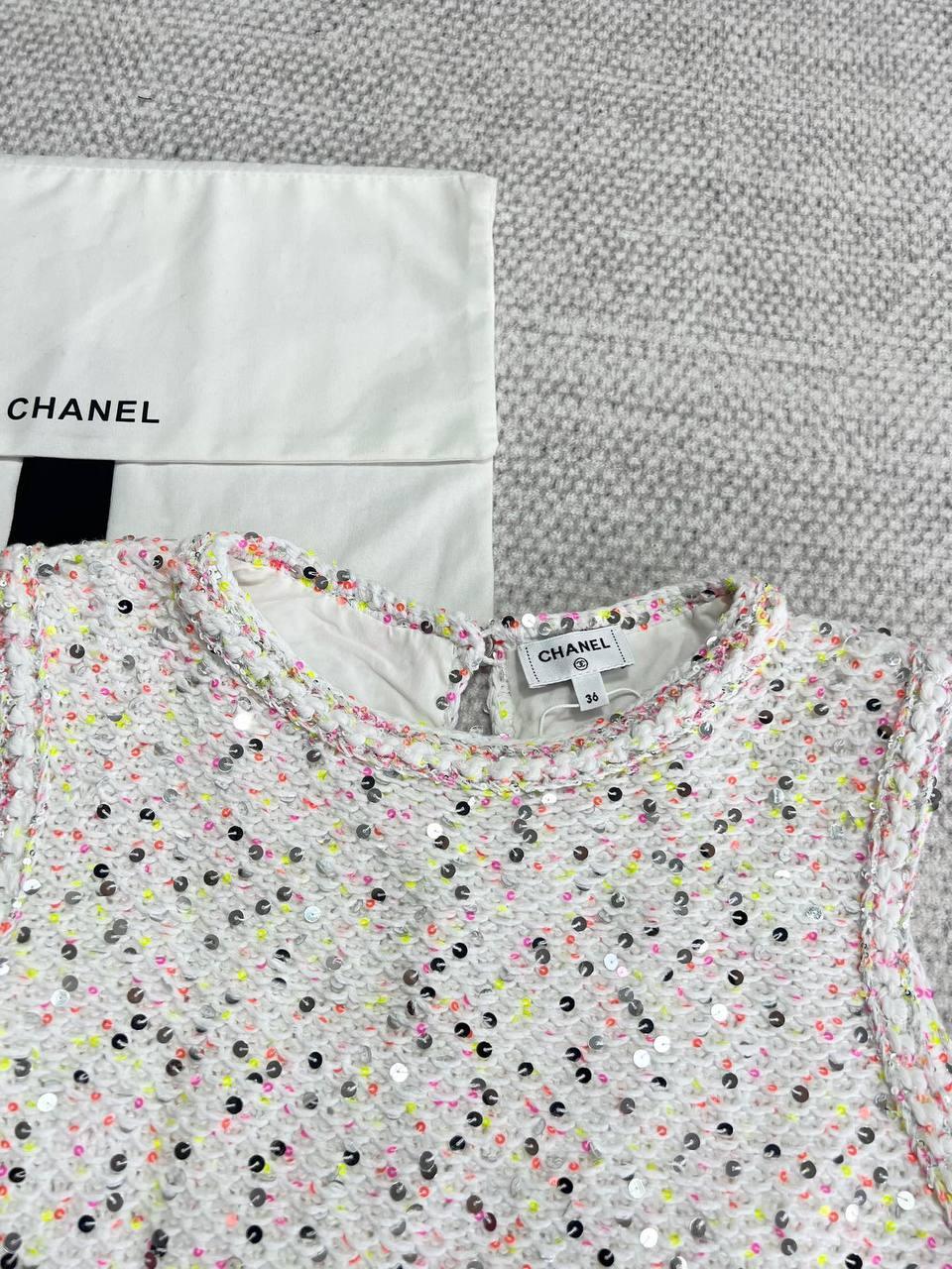 Chanel 24P Elbise - Glimmer of Luxury