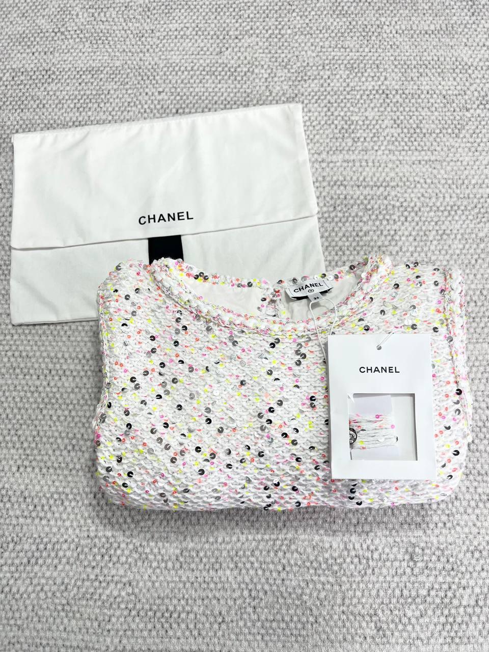 Chanel 24P Elbise - Glimmer of Luxury