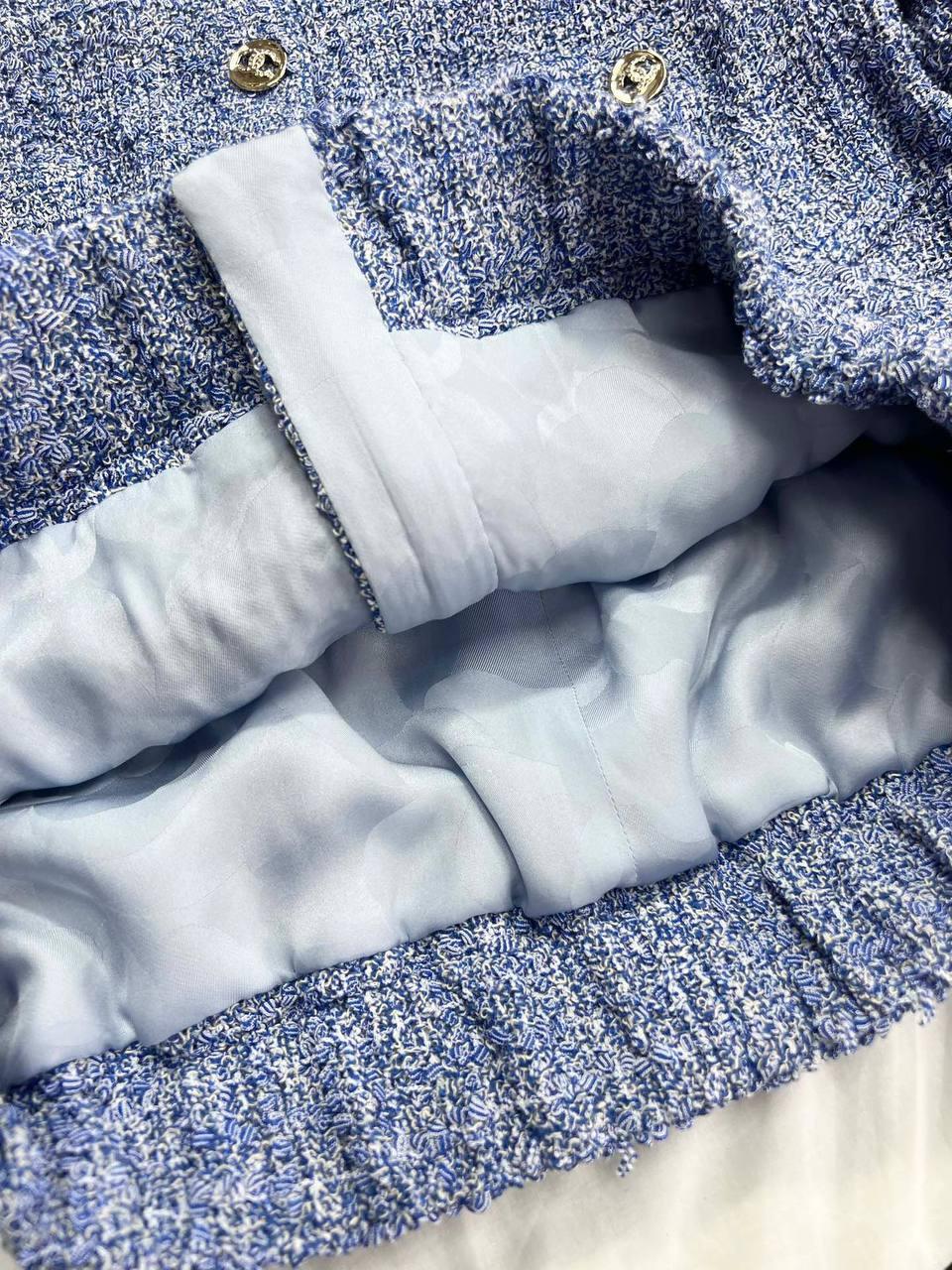 Chanel Ceket - Glimmer of Luxury