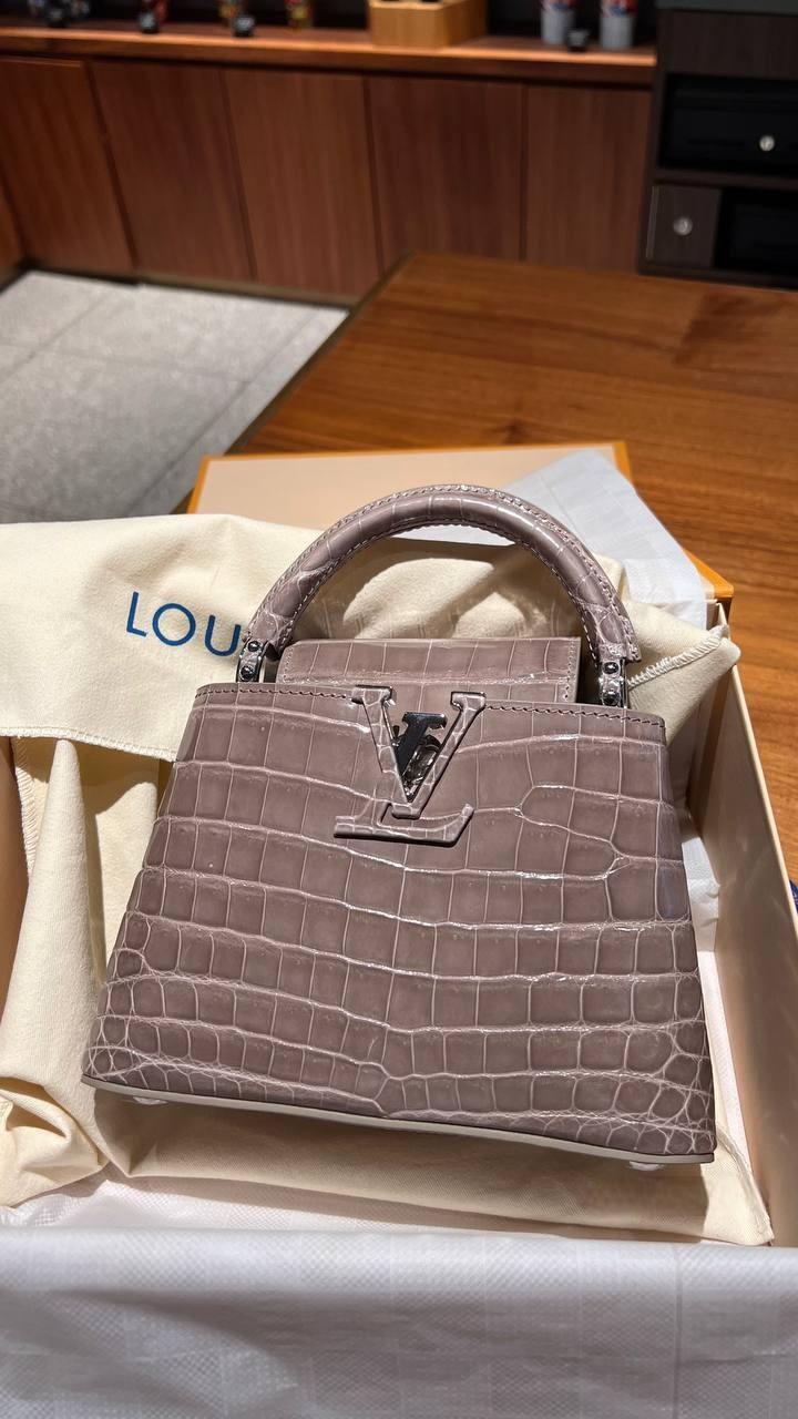 LV Capucines Timsah Derisi - Glimmer of Luxury