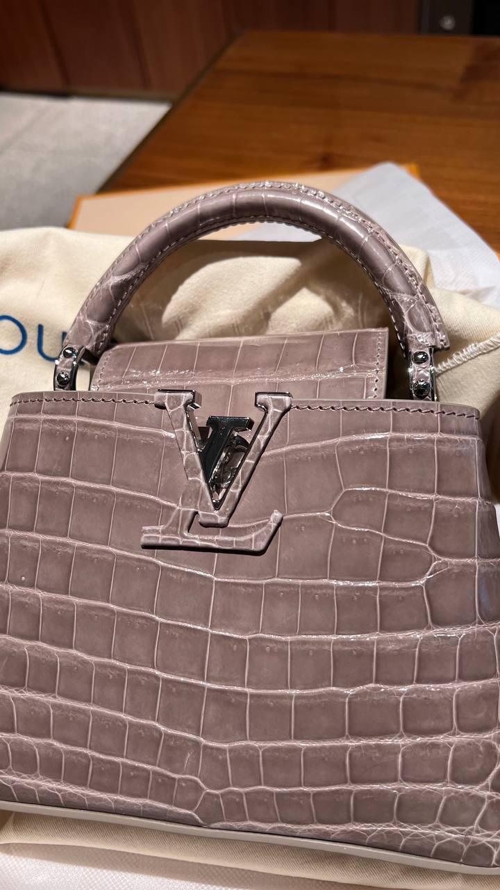 LV Capucines Timsah Derisi - Glimmer of Luxury