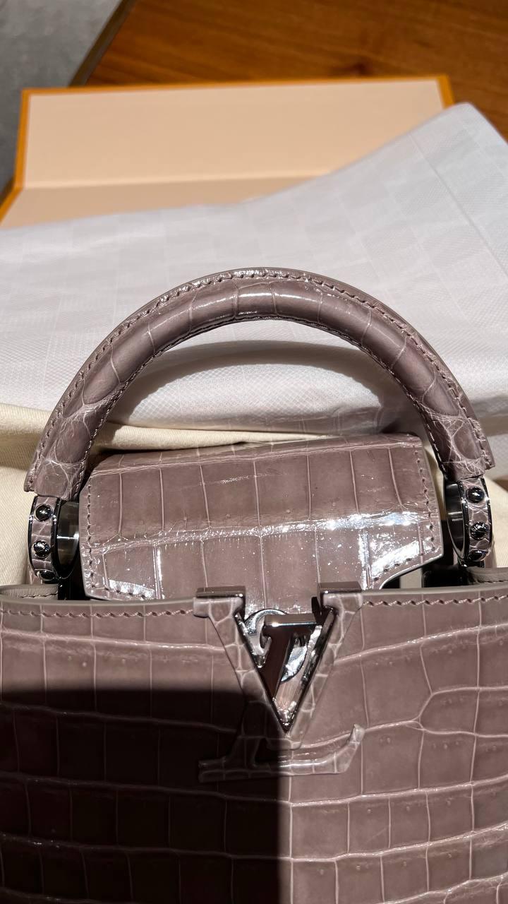LV Capucines Timsah Derisi - Glimmer of Luxury