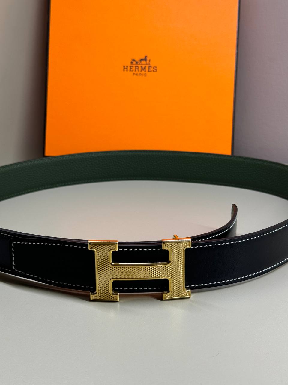 Hermes Çift Taraflı H Logolu Kemer - Glimmer of Luxury