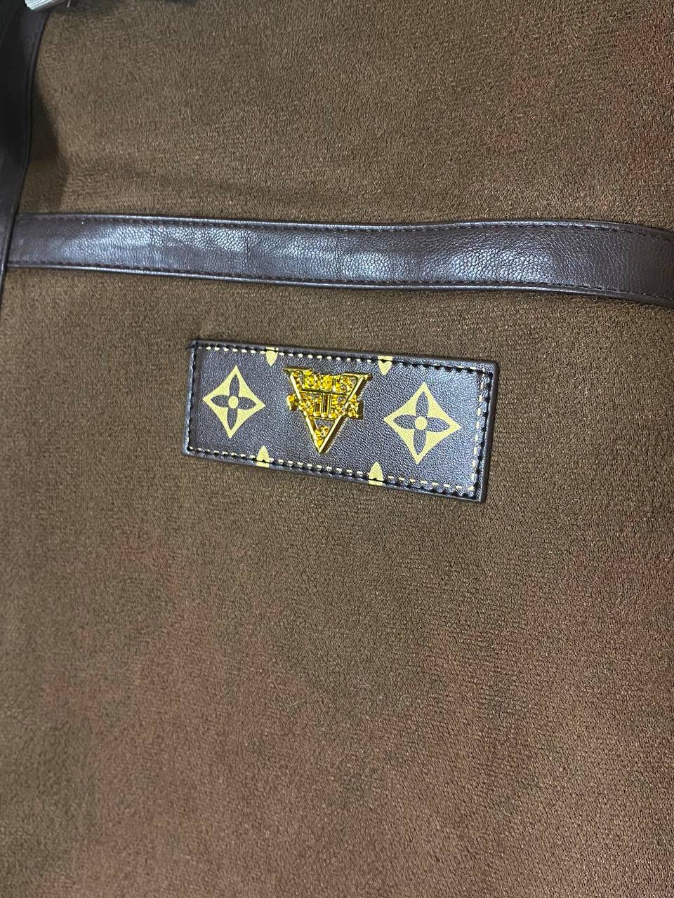 LV Deri Ceket - Glimmer of Luxury