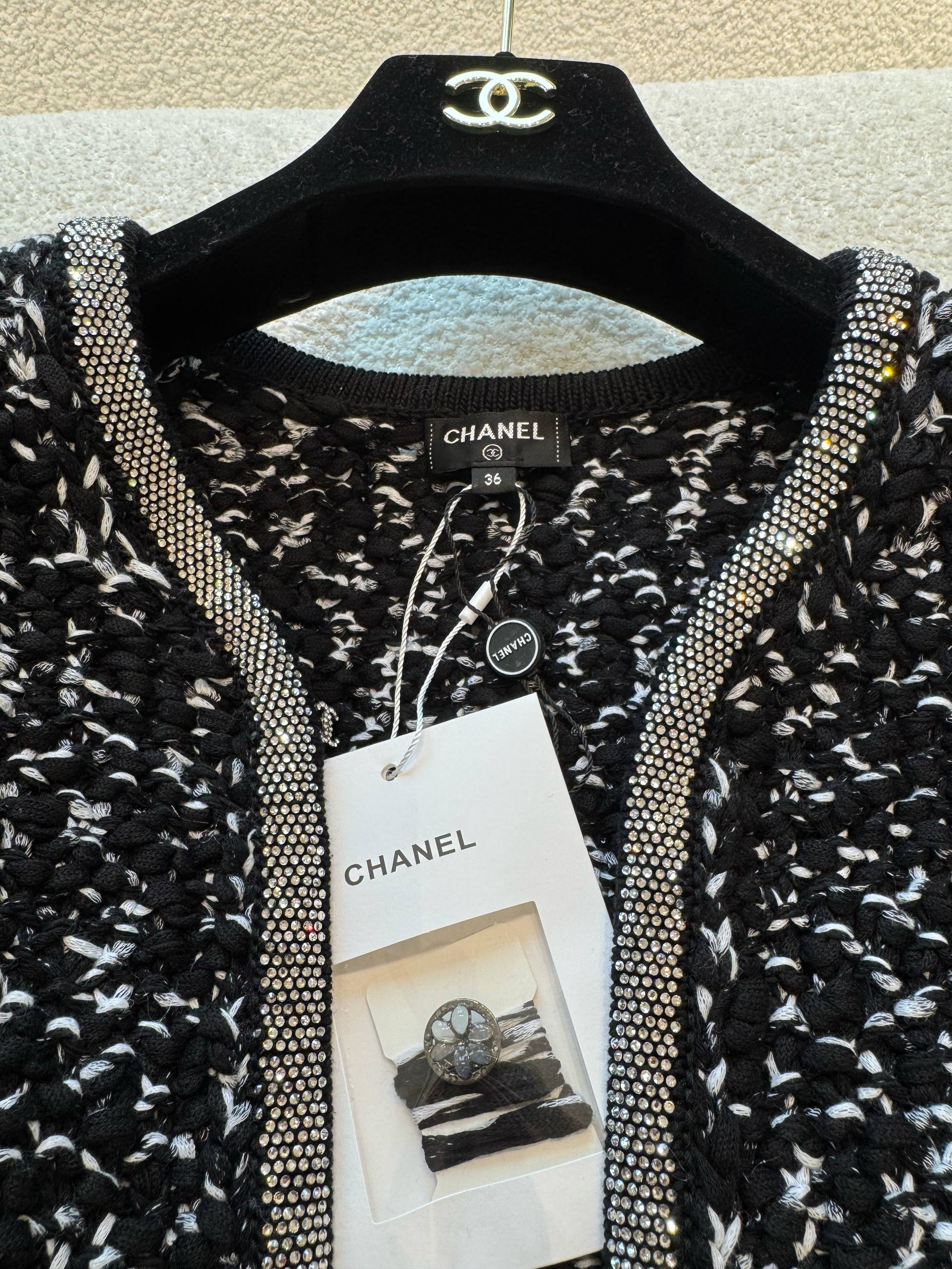 Chanel S'25 Tweed Jacket