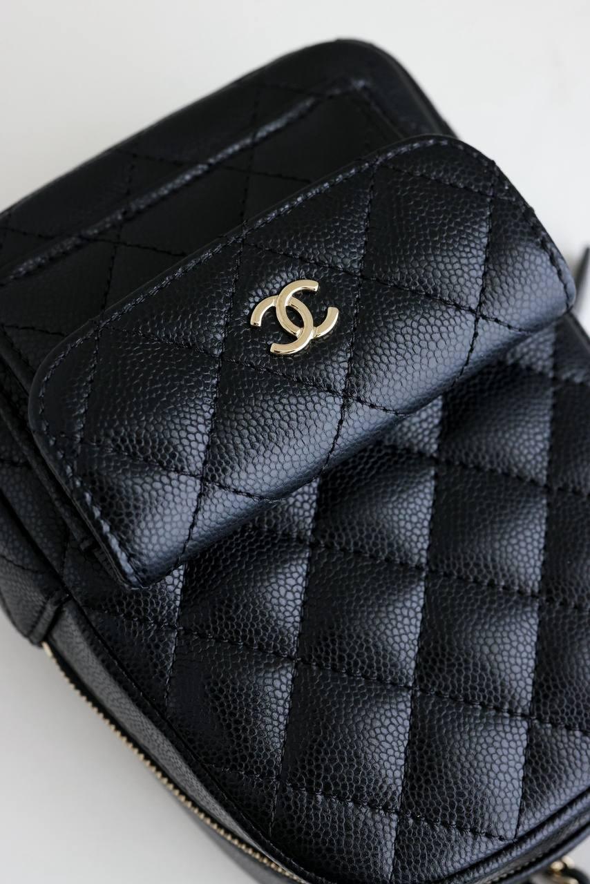Chanel Kapitone Küçük CC Günlük Sırt Çantası Siyah Havyar Açık Altın Donanım - Glimmer of Luxury