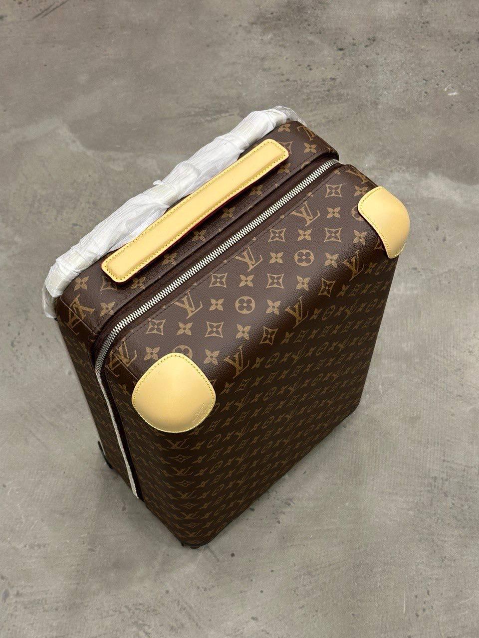 Louis Vuitton Horizon 55 - Glimmer of Luxury