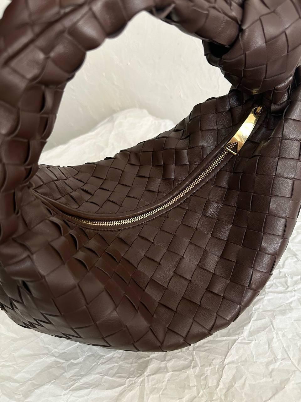 Bottega Veneta Küçük Jodie Koyu Kahverengi Kadın Deri Çanta - Glimmer of Luxury
