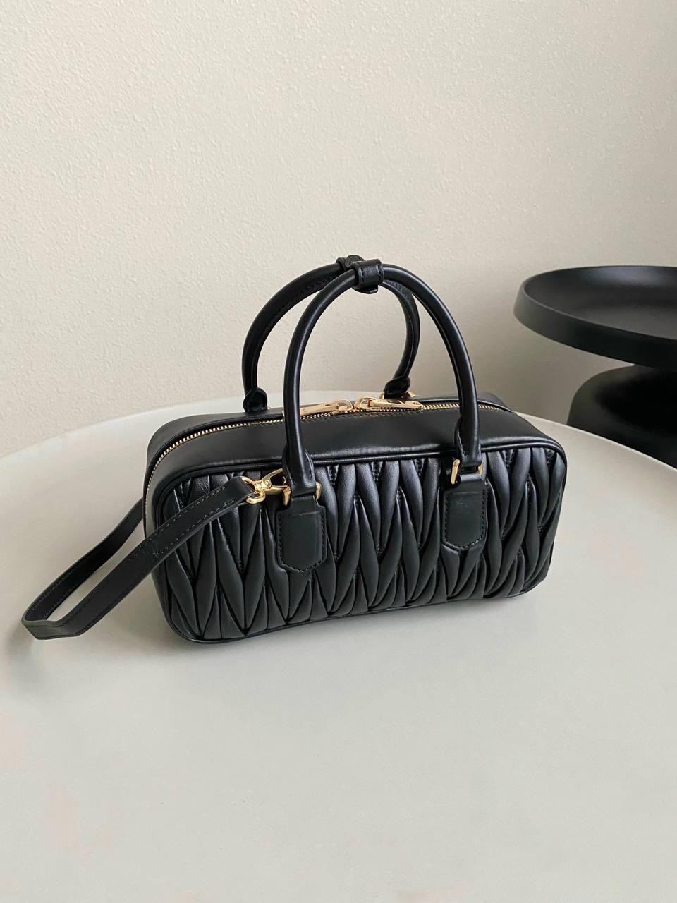 Miu Miu Arcadie Matelassé Nappa Deri Çanta - Glimmer of Luxury