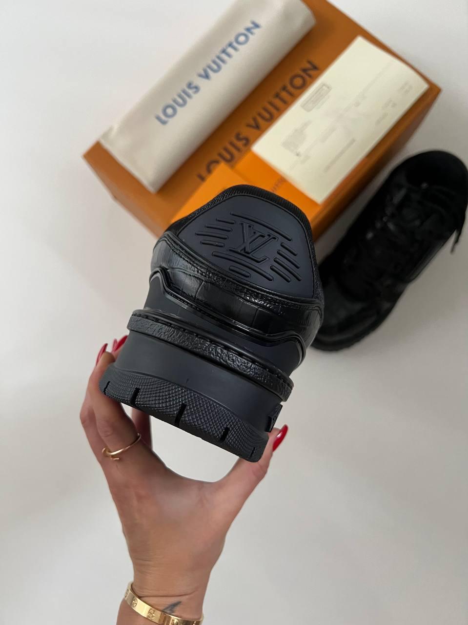Louis Vuitton 24 Spor Ayakkabı - Glimmer of Luxury