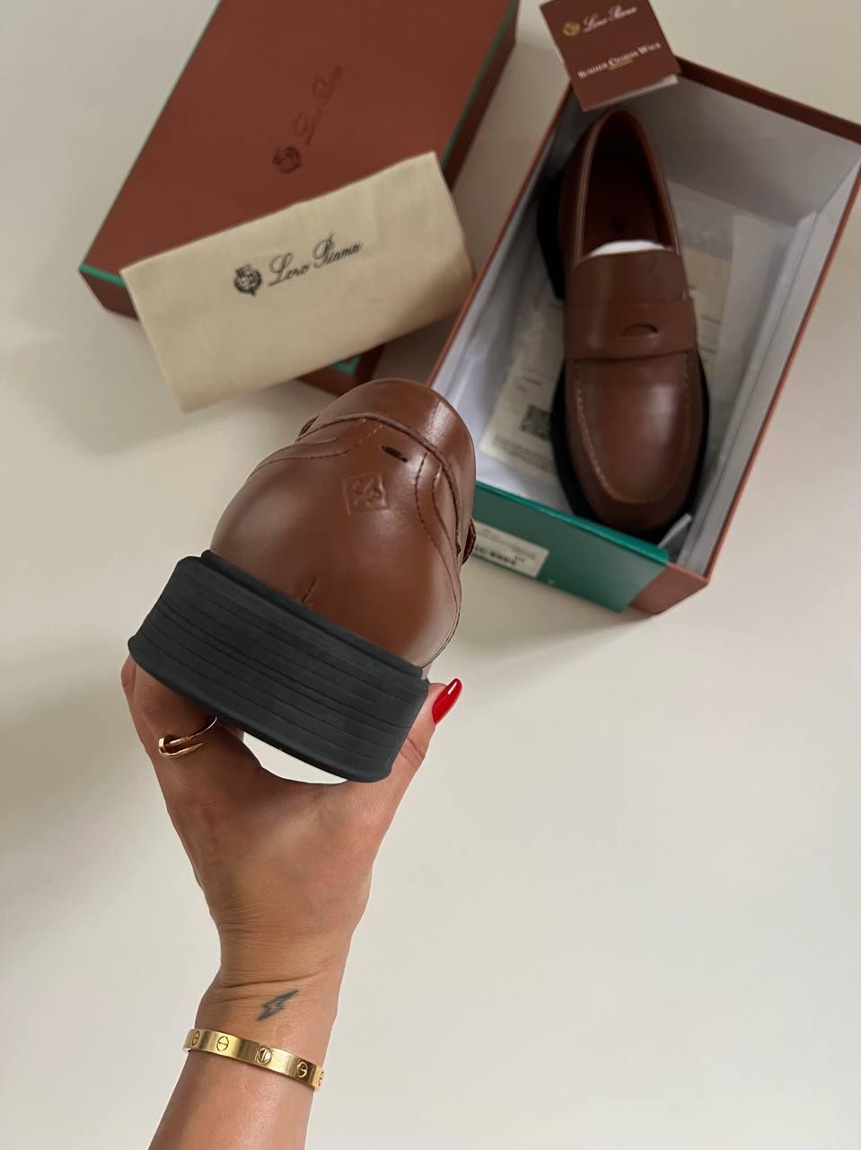 Loro Piana Kahverengi Loafer - Glimmer of Luxury