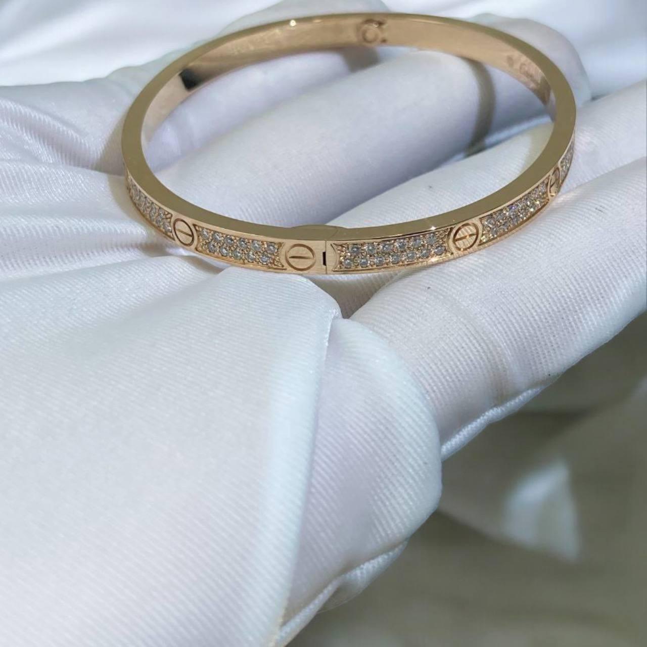 Cartier Love Pırlanta Bileklik, Beden 17 - Glimmer of Luxury