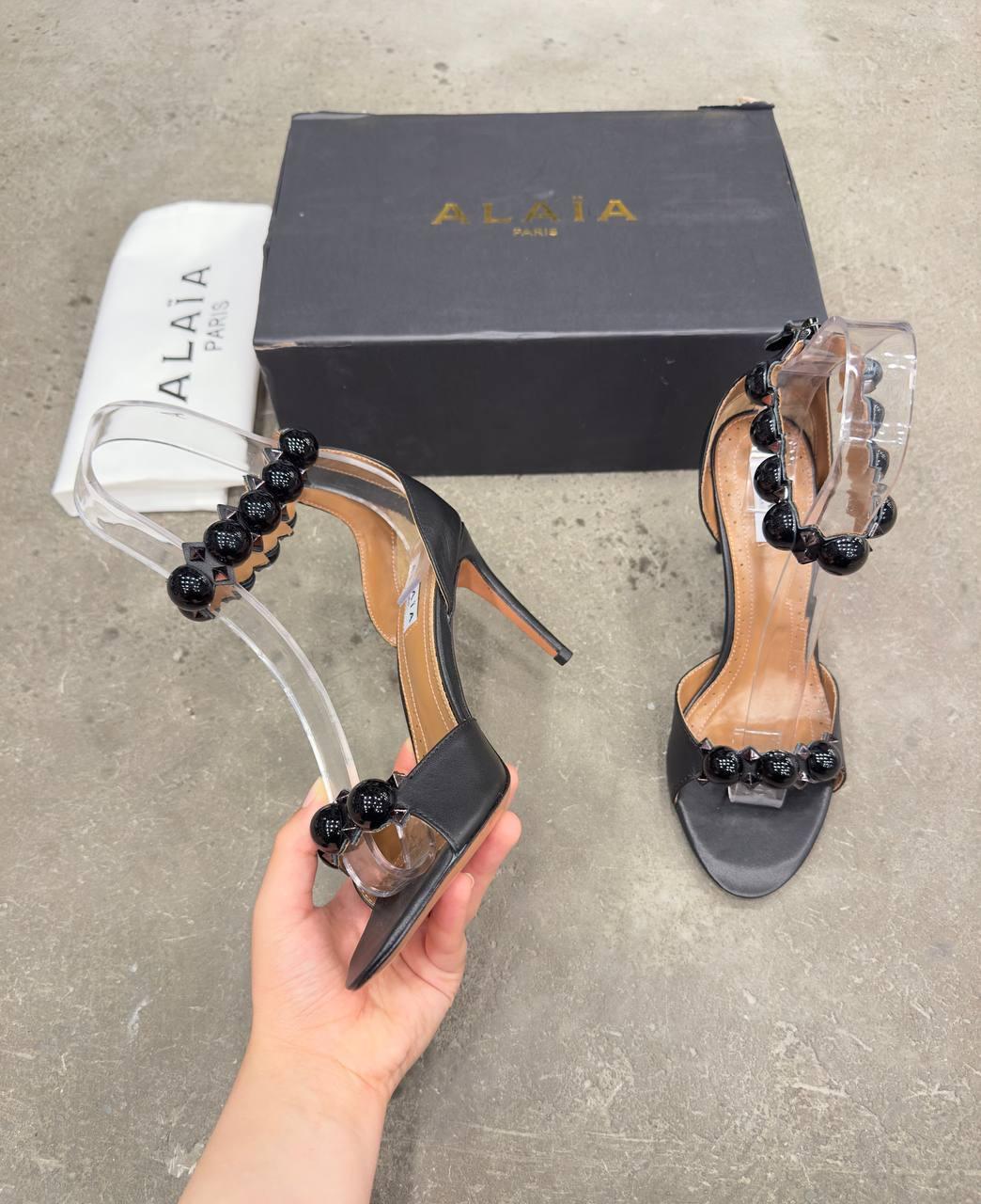 Alaia Bombe Sandalet - Glimmer of Luxury