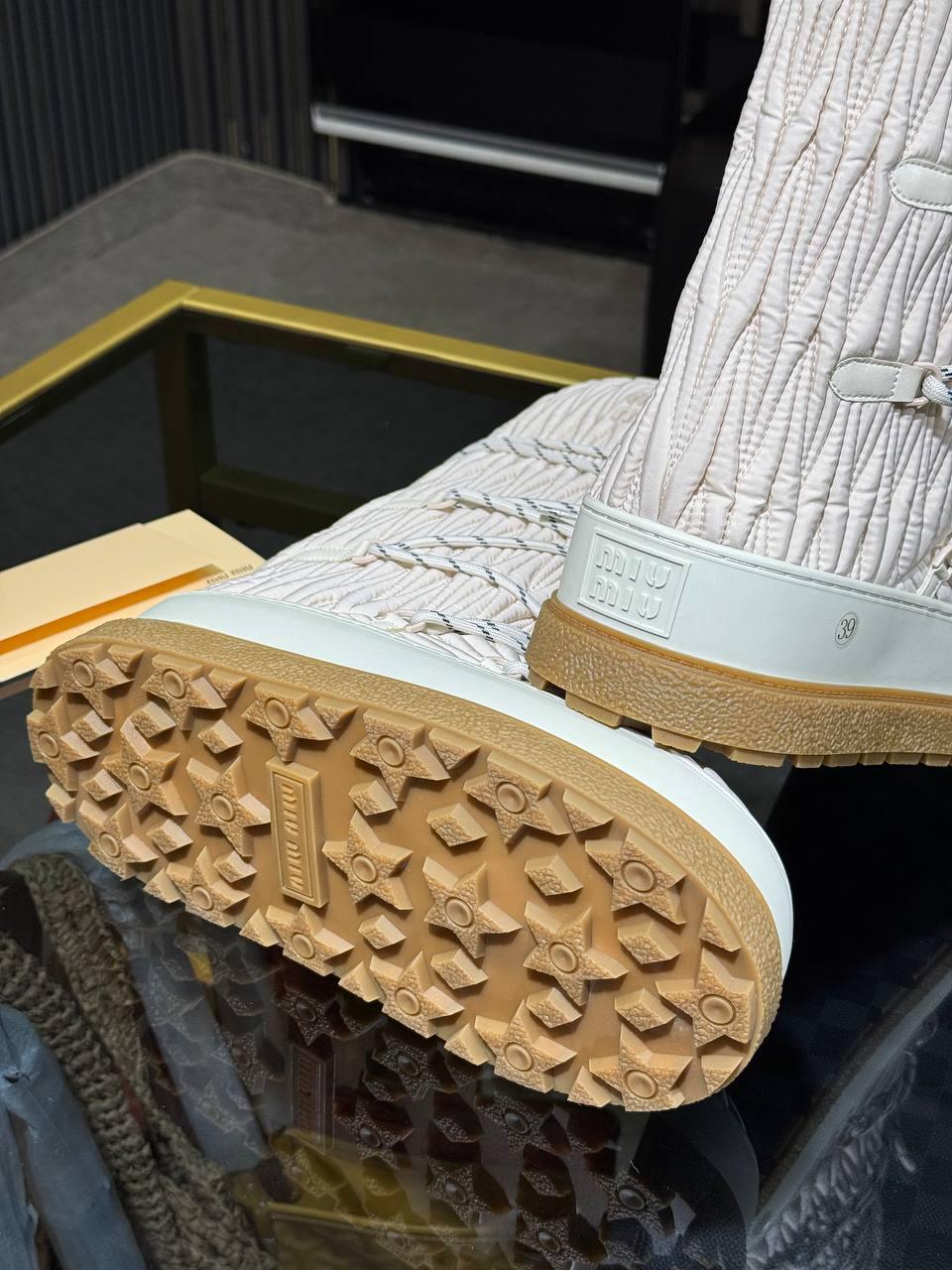 Miu Miu Uzun Kar Botu Beyaz - Glimmer of Luxury