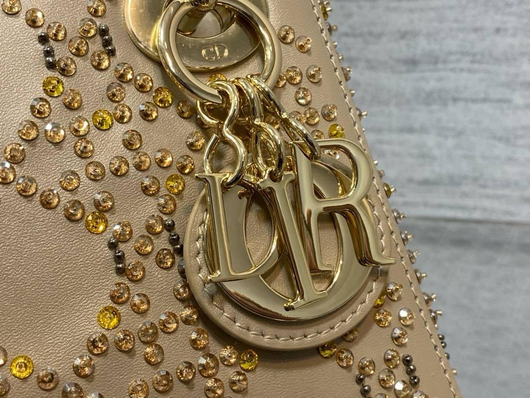Christian Dior Mini Lady Sınırlı Sürüm - Glimmer of Luxury