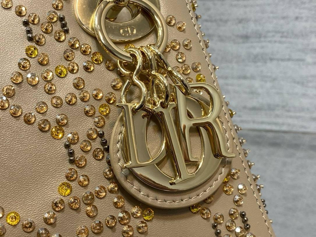 Christian Dior Mini Lady Sınırlı Sürüm - Glimmer of Luxury