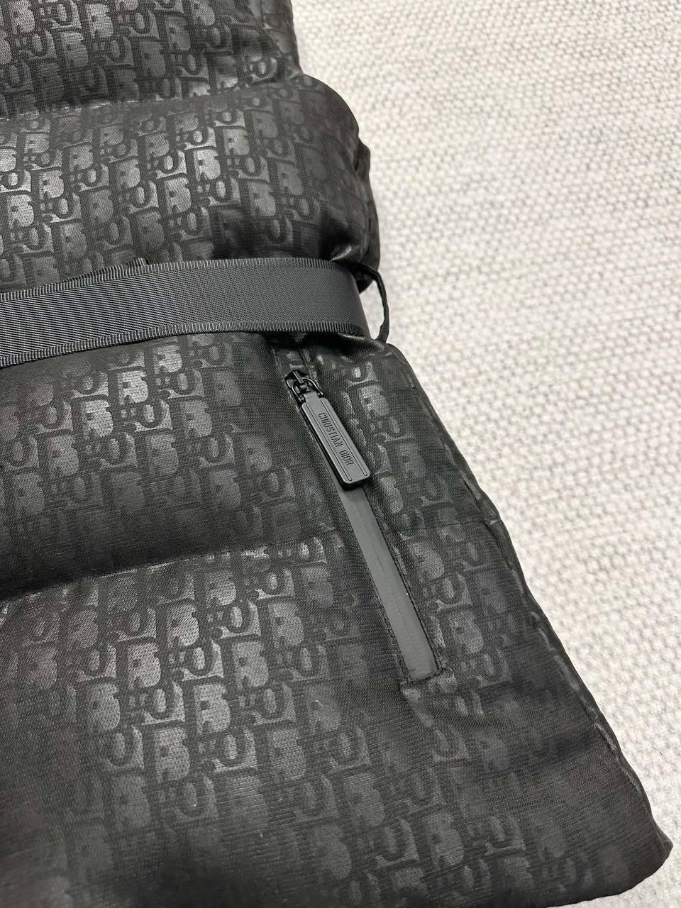 Dior DiorAlps Kuşaklı Şişme Yelek - Glimmer of Luxury