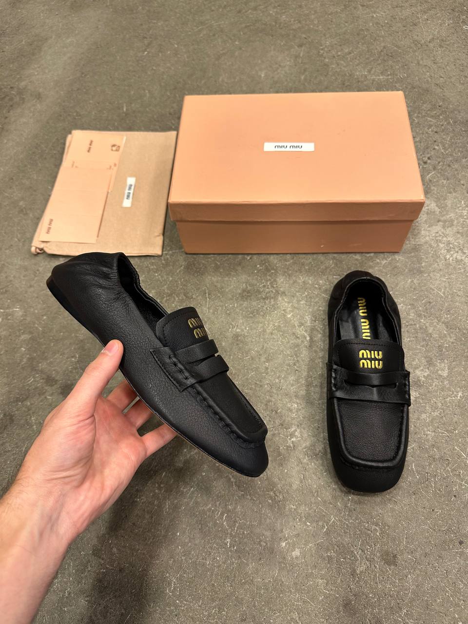 Miu Miu Nappa Deri Loaferler - Glimmer of Luxury