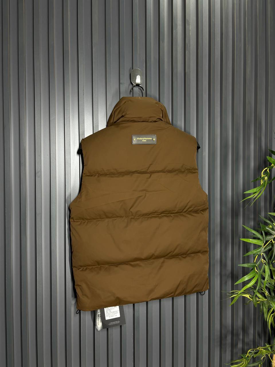 LV Kaz Tüyü Dolgulu Yelek - Glimmer of Luxury