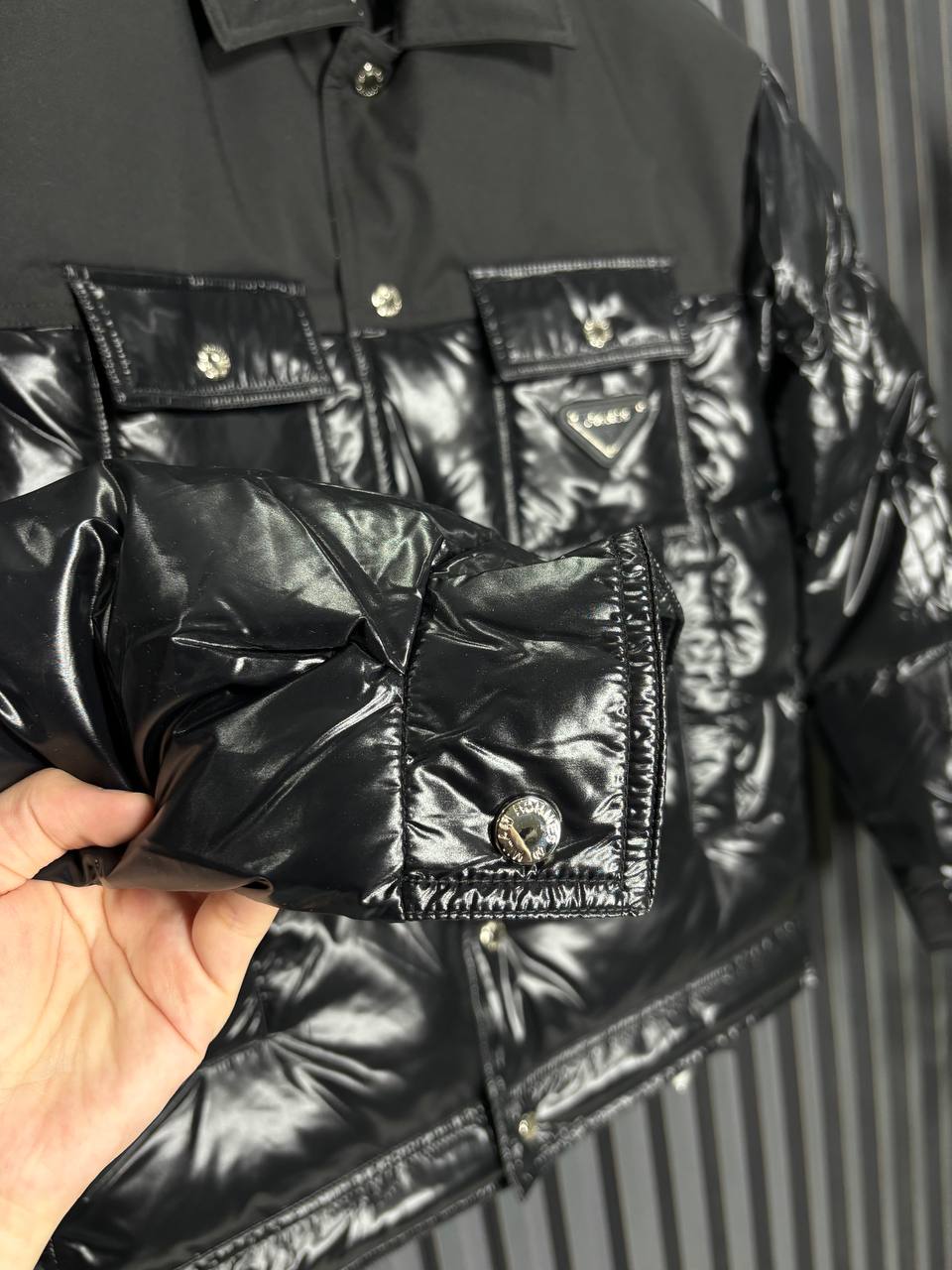 Prada 25S Erkek Mont - Glimmer of Luxury