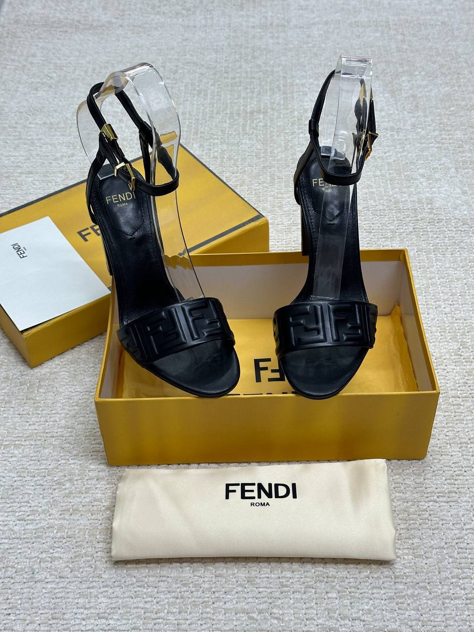 Fendi Delfina
