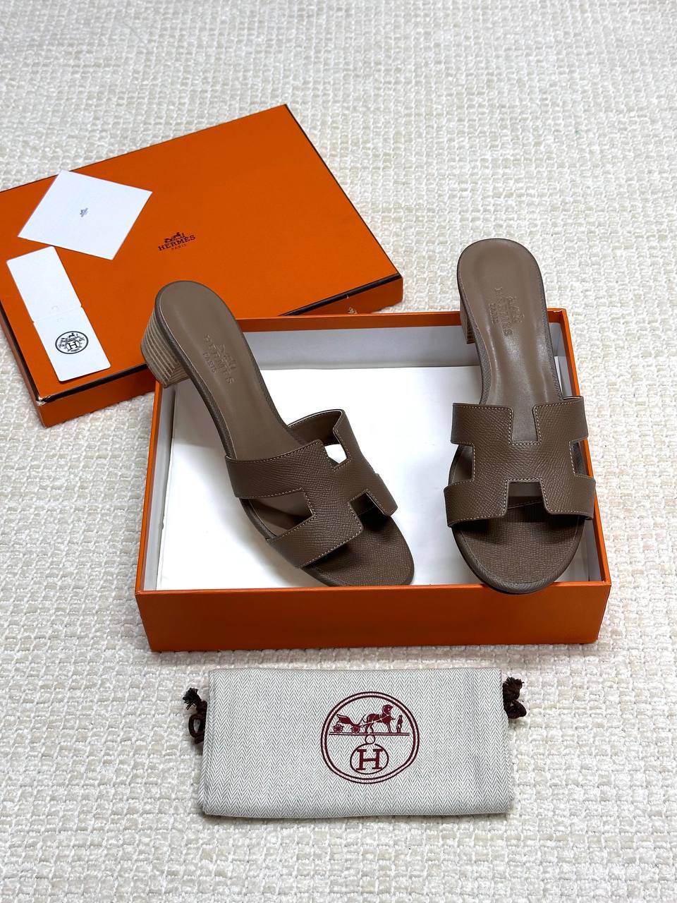 Hermès Oasis Slippers - New Season
