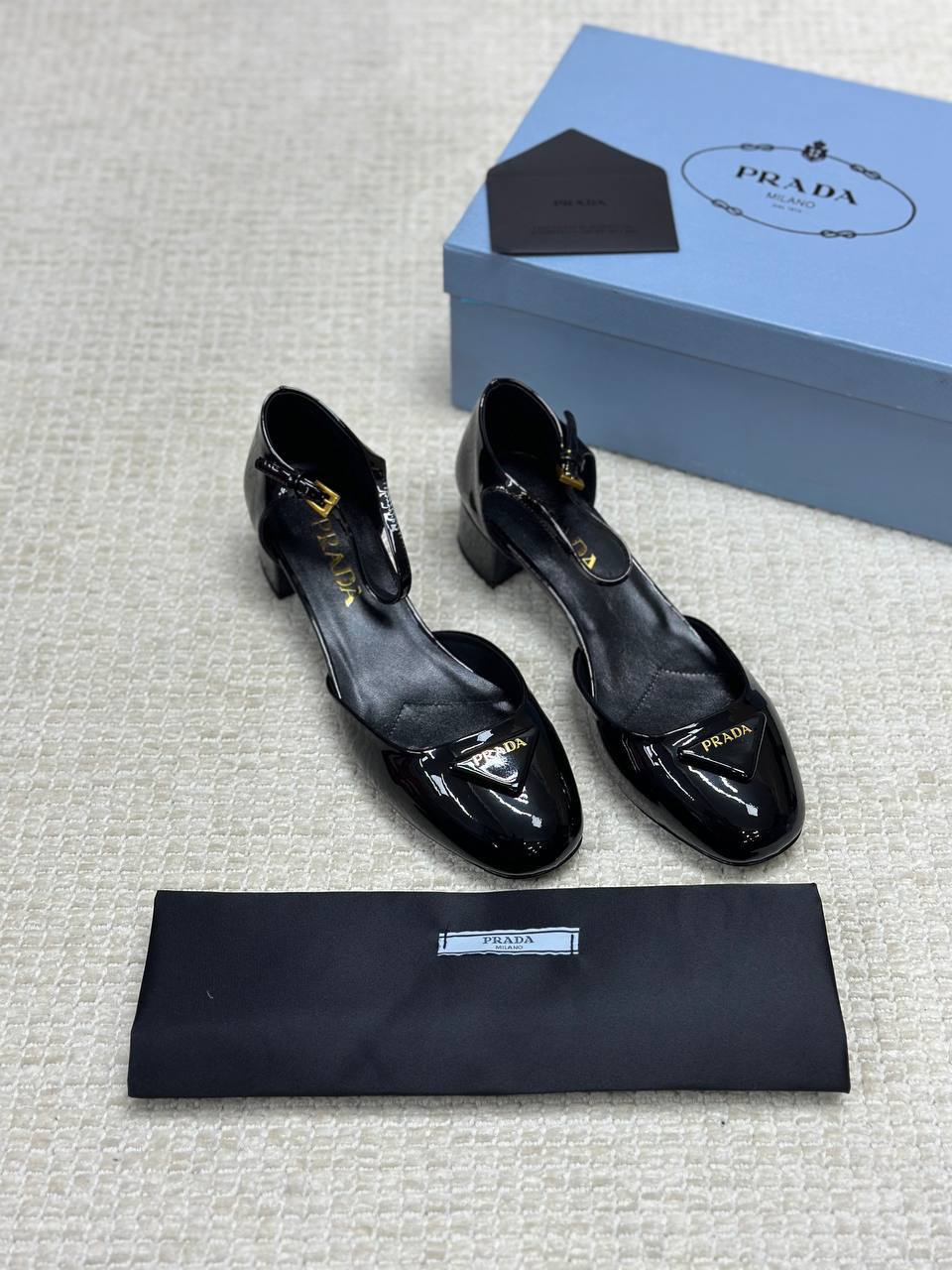 Prada Pumps