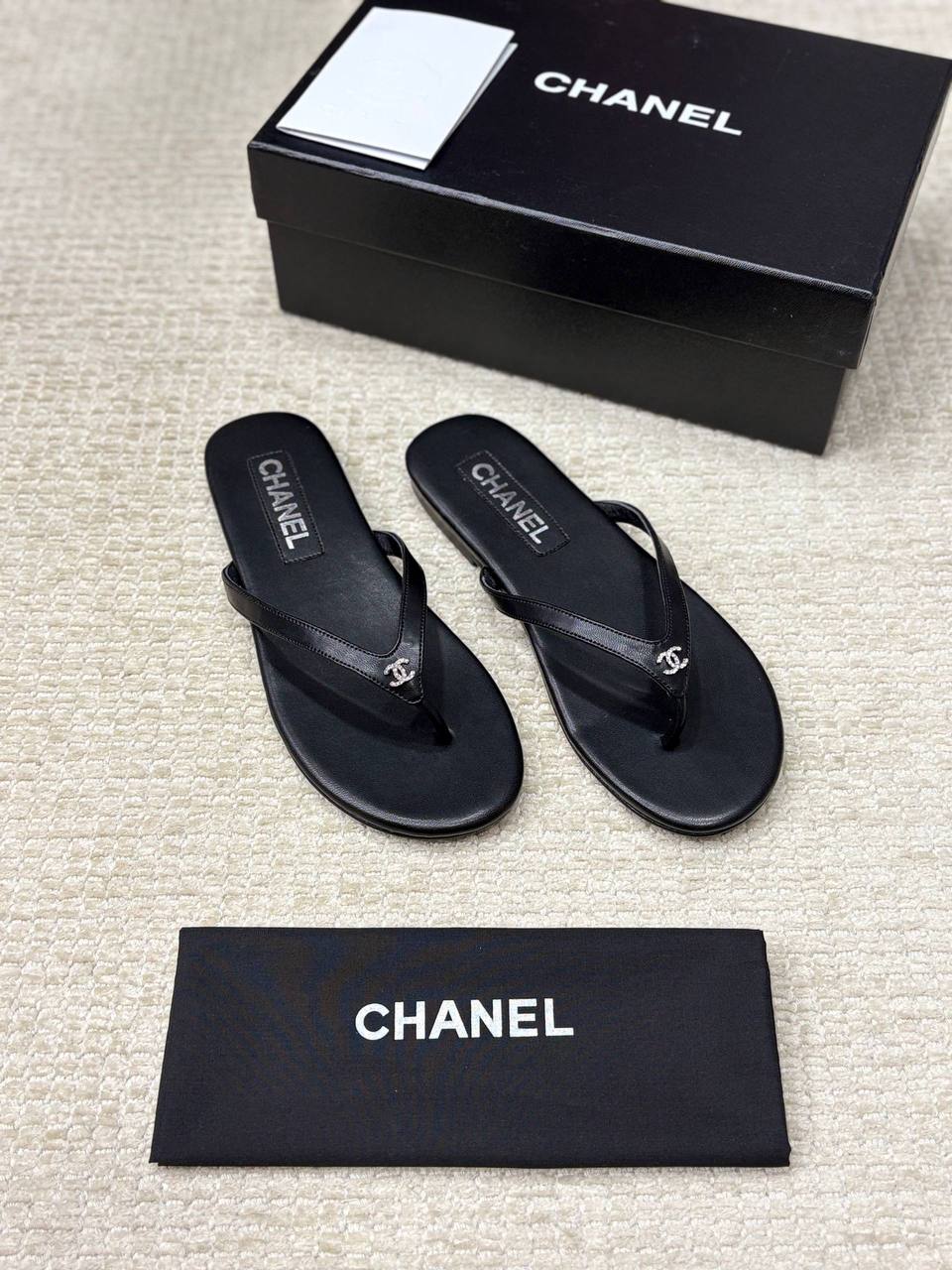 Chanel Thongs