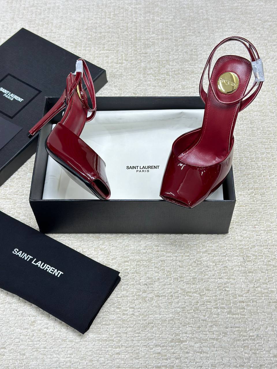 Saint Laurent La Scandale Heeled Patent