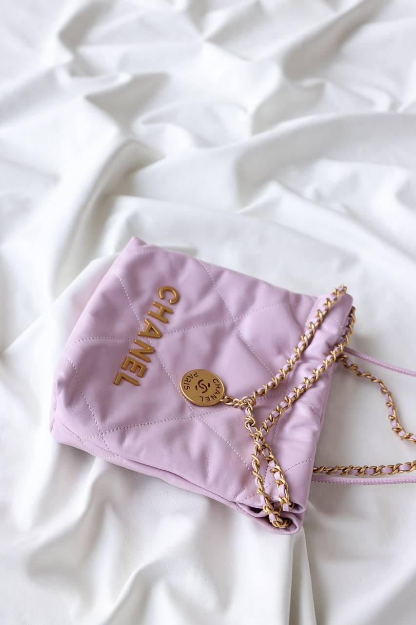 Chanel 22 Mini Çanta - Glimmer of Luxury